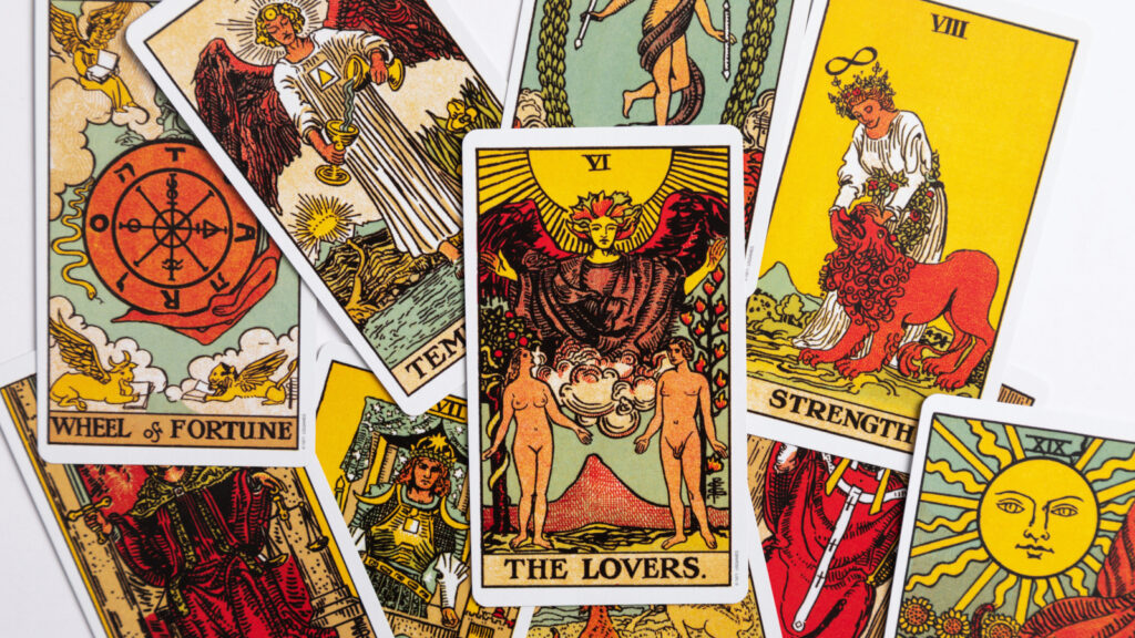 Compatibility with Tarot Techniques